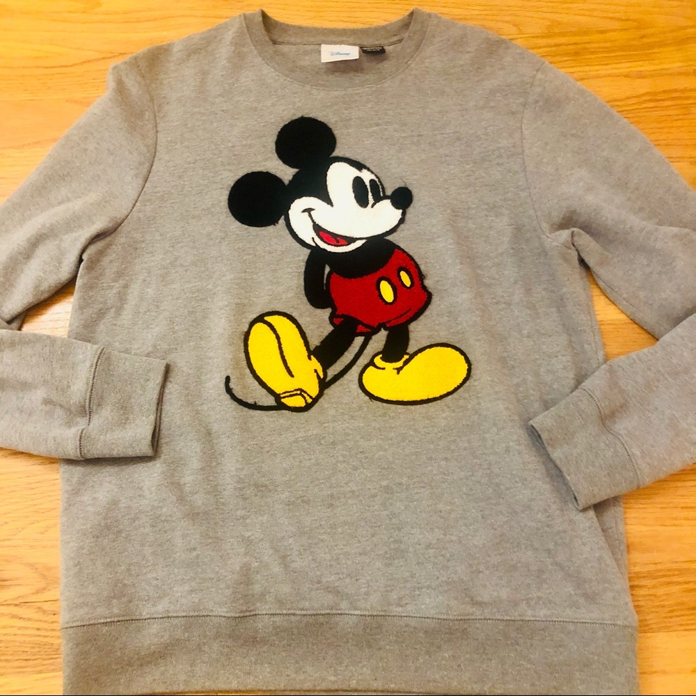 DISNEY WOMENS CREW NECK